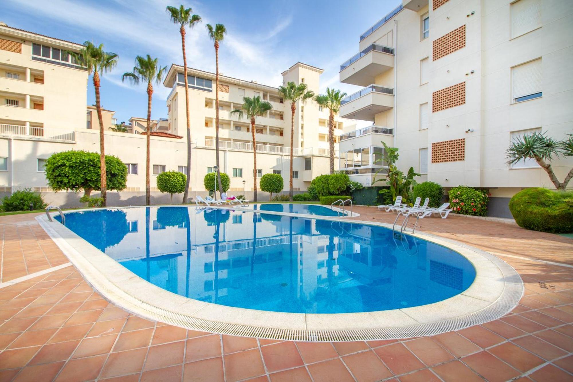 Luminoso Y Acogedor Apartamento En Albir 알비르 외부 사진