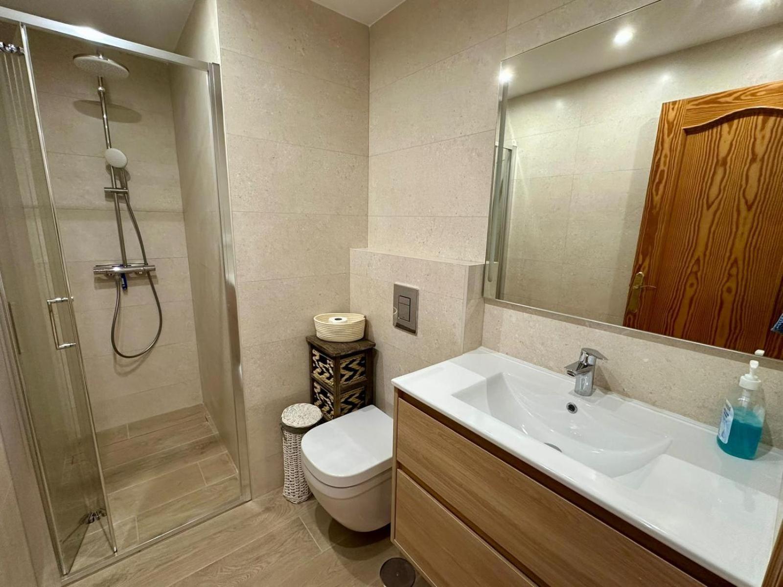 Luminoso Y Acogedor Apartamento En Albir 알비르 외부 사진