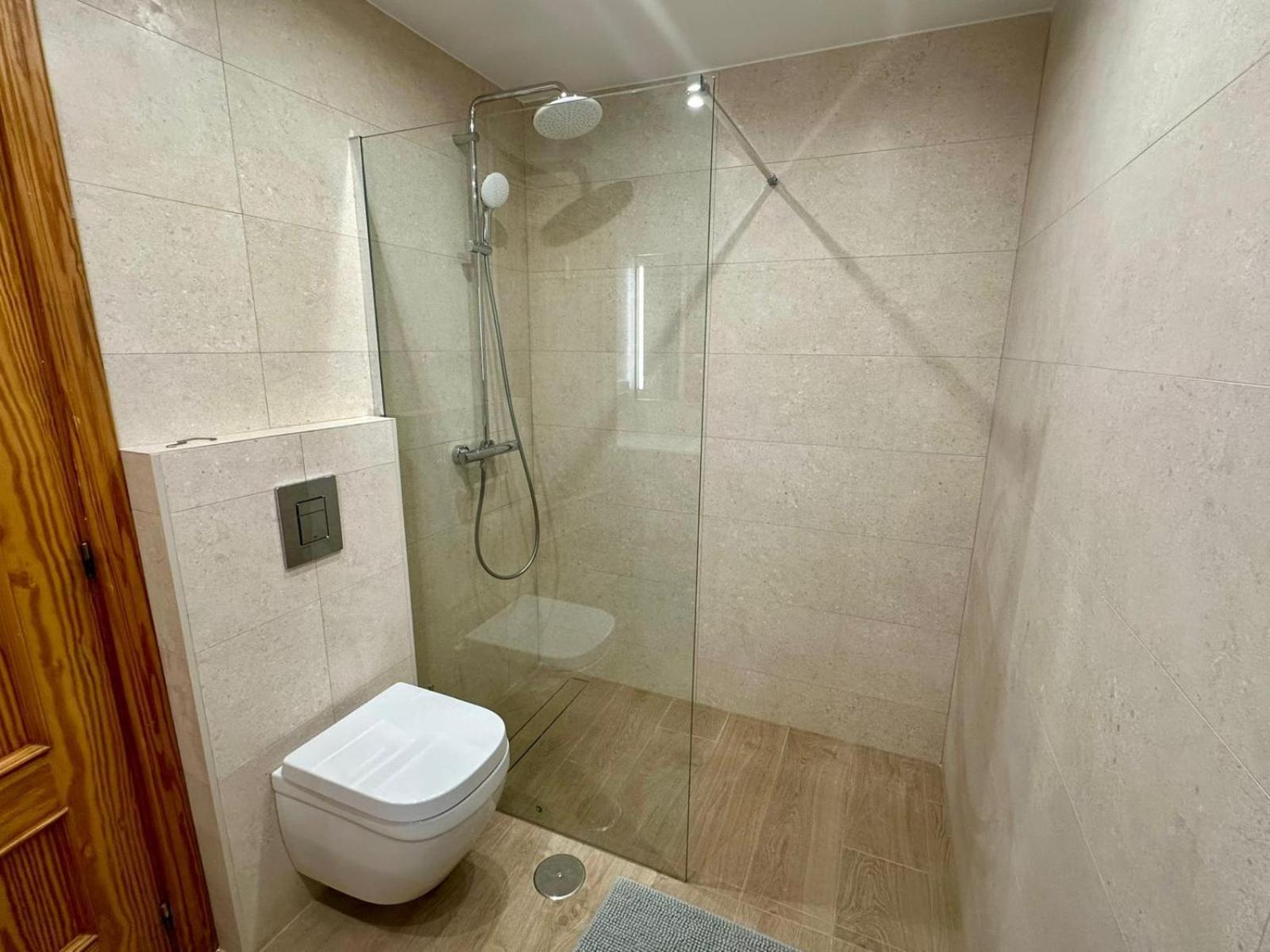 Luminoso Y Acogedor Apartamento En Albir 알비르 외부 사진